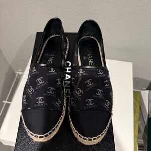 Authentic Chanel Espadrille dark navy/ black size 36 runs big will fit 7-7.5